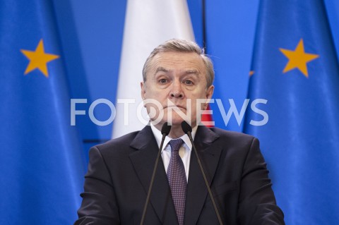  11.03.2020 WARSZAWA KPRM<br />
KONFERENCJA W KPRM NA TEMAT ZAMKNIECIA SZKOL<br />
N/Z <br />
 