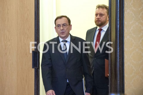  13.03.2020 WARSZAWA KPRM<br />
KONFERENCJA W KPRM W SPRAWIE STANU WYJATKOWEGO I ZAMKNIECIA GRANIC<br />
N/Z MARIUSZ KAMINSKI LUKASZ SZUMOWSKI<br />
 