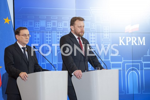  13.03.2020 WARSZAWA KPRM<br />
KONFERENCJA W KPRM W SPRAWIE STANU WYJATKOWEGO I ZAMKNIECIA GRANIC<br />
N/Z MARIUSZ KAMINSKI LUKASZ SZUMOWSKI<br />
 