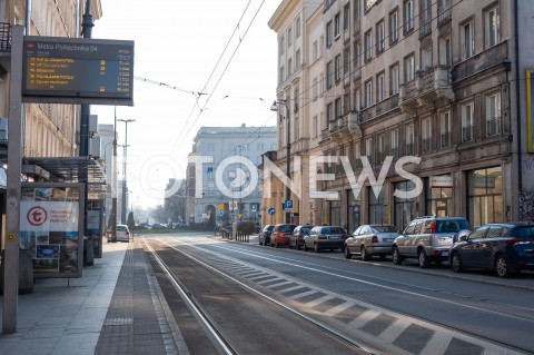  17.03.2020 WARSZAWA<br />
OPUSTOSZALE MIEJSCA W WARSZAWIE W TRAKCIE PANDEMII KORONAWIRUSA <br />
N/Z PUSTE ULICE WARSZAWY<br />
 