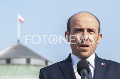 Konferencja Borysa Budki w Warszawie