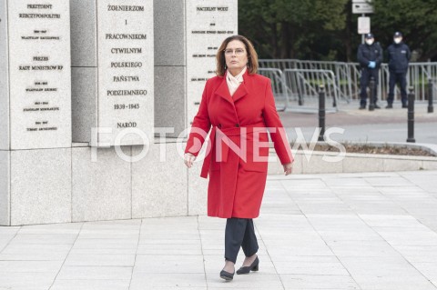  29.03.2020 WARSZAWA<br />
KONFERENCJA MALGORZATY KIDAWY BLONSKIEJ NT. ZAWIESZENIA KAMPANII WYBORCZEJ<br />
N/Z MALGORZATA KIDAWA BLONSKA NACZELNY WODZ PREZYDENT POLSKI<br />
 