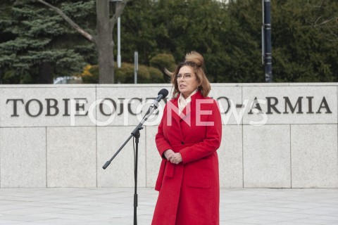  29.03.2020 WARSZAWA<br />
KONFERENCJA MALGORZATY KIDAWY BLONSKIEJ NT. ZAWIESZENIA KAMPANII WYBORCZEJ<br />
N/Z MALGORZATA KIDAWA BLONSKA TOBIE OJCZYZNO ARMIA<br />
 