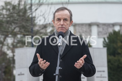  31.03.2020 WARSZAWA<br />
KONFERENCJA TOMASZA GRODZKIEGO I BORYSA BUDKI<br />
N/Z TOMASZ GRODZKI<br />
 