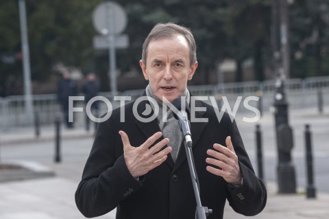  31.03.2020 WARSZAWA<br />
KONFERENCJA TOMASZA GRODZKIEGO I BORYSA BUDKI<br />
N/Z TOMASZ GRODZKI<br />
 
