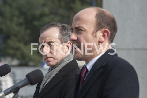  31.03.2020 WARSZAWA<br />
KONFERENCJA TOMASZA GRODZKIEGO I BORYSA BUDKI<br />
N/Z BORYS BUDKA TOMASZ GRODZKI<br />
 