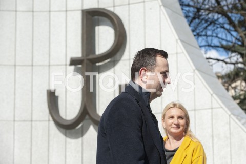  31.03.2020 WARSZAWA<br />
KONFERENCJA KOALICJI POLSKIEJ<br />
N/Z WLADYSLAW KOSINIAK KAMYSZ AGNIESZKA SCIGAJ<br />
 