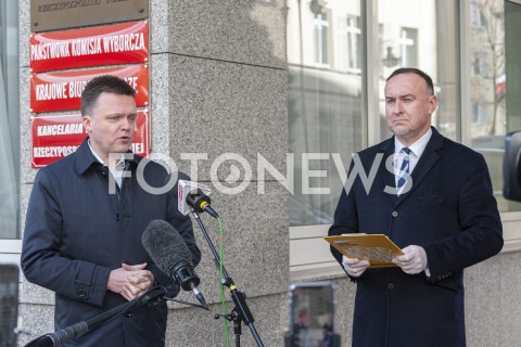  31.03.2020 WARSZAWA<br />
KONFERENCJA SZYMONA HOLOWNI W WARSZAWIE<br />
N/Z SZYMON HOLOWNIA MICHAL KOBOSKO<br />
 