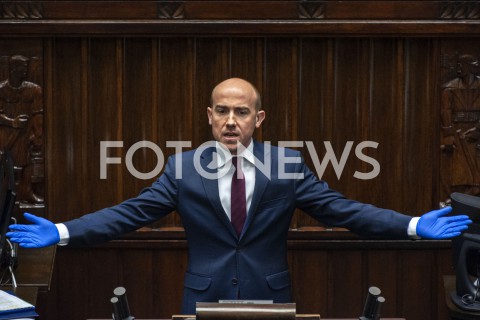  06.04.2020 WARSZAWA SEJM<br />
POSIEDZENIE SEJMU<br />
TEMATEM POSIEDZENIA M.IN. GLOSOWANIE KORESPONDENCYJNE W WYBORACH PREZYDENCKICH<br />
N/Z BORYS BUDKA<br />
 