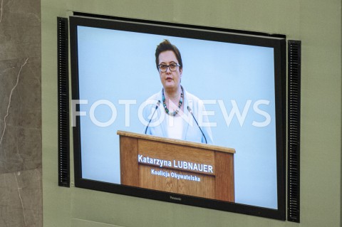  06.04.2020 WARSZAWA SEJM<br />
POSIEDZENIE SEJMU<br />
TEMATEM POSIEDZENIA M.IN. GLOSOWANIE KORESPONDENCYJNE W WYBORACH PREZYDENCKICH<br />
N/Z KATARZYNA LUBNAUER<br />
 