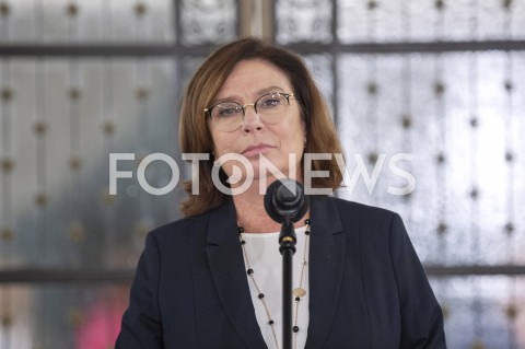  30.04.2020 WARSZAWA SEJM<br />
POSIEDZENIE SEJMU<br />
N/Z MALGORZATA KIDAWA BLONSKA<br />
 
