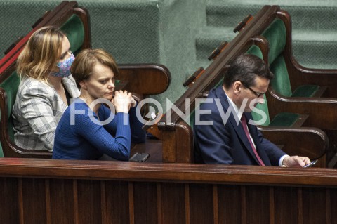  12.05.2020 WARSZAWA SEJM<br />
POSIEDZENIE SEJMU<br />
N/Z JADWIGA EMILEWICZ PREMIER MATEUSZ MORAWIECKI<br />
 