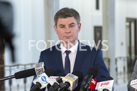  21.05.2020 WARSZAWA SENAT<br />
DZIEN W SENACIE<br />
N/Z JAN GRABIEC<br />
 