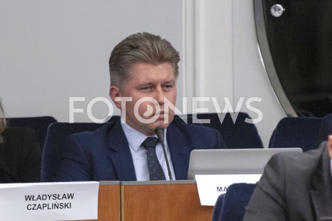  21.05.2020 WARSZAWA SENAT<br />
DZIEN W SENACIE<br />
N/Z MARCIN MATCZAK<br />
 