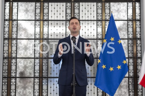  27.05.2020 WARSZAWA SEJM<br />
POSIEDZENIE SEJMU<br />
N/Z WLADYSLAW KOSINIAK KAMYSZ<br />
 