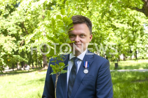  01.06.2020 WARSZAWA<br />
SPOTKANIE SZYMONA HOLOWNI Z DZIECMI<br />
N/Z SZYMON HOLOWNIA<br />
 