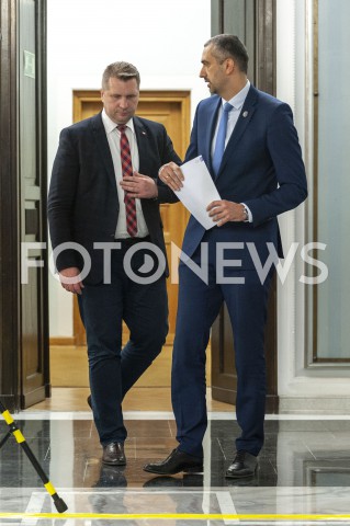  01.06.2020 WARSZAWA<br />
KONFERENCJA WICEMARSZALKA SENATU<br />
N/Z MAREK PEK PRZEMYSLAW CZARNEK<br />
 