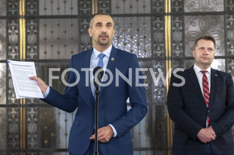  01.06.2020 WARSZAWA<br />
KONFERENCJA WICEMARSZALKA SENATU<br />
N/Z MAREK PEK PRZEMYSLAW CZARNEK<br />
 