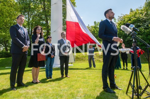  04.06.2020 - GDANSK<br />
WIZYTA RAFALA TRZASKOWSKIEGO W GDANSKU<br />
N/Z RAFAL TRZASKOWSKI ALEKSANDRA DULKIEWICZ<br />
 