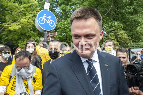  06.06.2020 WARSZAWA<br />
INAUGURACJA KAMPANII SZYMONA HOLOWNI<br />
N/Z SZYMON HOLOWNIA ROWER<br />
 