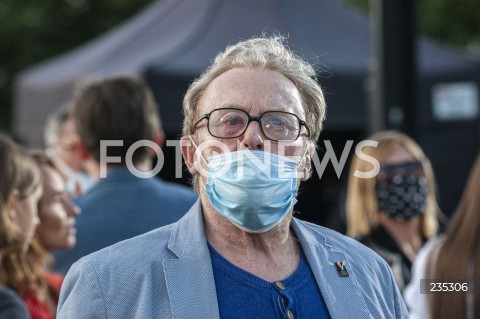  12.07.2020 WARSZAWA<br />
WIECZOR WYBORCZY RAFALA TRZASKOWSKIEGO <br />
Rafal Trzaskowski's electoral evening in Warsaw, Poland <br />
N/Z DANIEL OLBRYCHSKI<br />
 