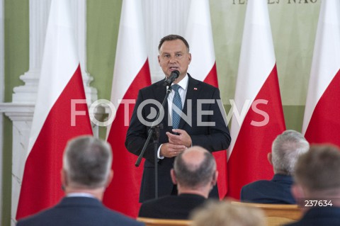  04.08.2020 WARSZAWA<br />
POSIEDZENIE NSZZ RI SOLIDARNOSC<br />
N/Z PREZYDENT ANDRZEJ DUDA<br />
 