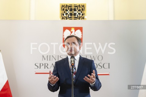  08.08.2020 WARSZAWA<br />
BRIEFING PRASOWY MINISTRA SPRAWIEDLIWOSCI<br />
N/Z ZBIGNIEW ZIOBRO<br />
 