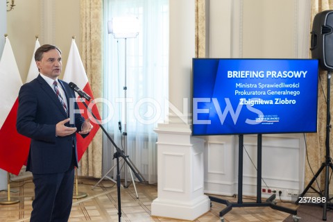  08.08.2020 WARSZAWA<br />
BRIEFING PRASOWY MINISTRA SPRAWIEDLIWOSCI<br />
N/Z ZBIGNIEW ZIOBRO<br />
 