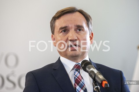  08.08.2020 WARSZAWA<br />
BRIEFING PRASOWY MINISTRA SPRAWIEDLIWOSCI<br />
N/Z ZBIGNIEW ZIOBRO<br />
 