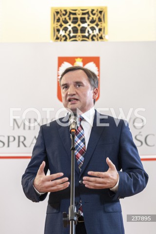  08.08.2020 WARSZAWA<br />
BRIEFING PRASOWY MINISTRA SPRAWIEDLIWOSCI<br />
N/Z ZBIGNIEW ZIOBRO<br />
 