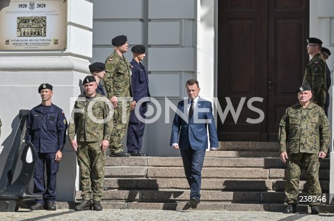  11.08.2020 GDYNIA<br />
KONFERENCJA MINISTRA OBRONY NARODOWEJ W KOMENDZIE MARYNARKI WOJENNEJ W GDYNI NT. PRZYGOTOWAN DO OBCHODOW 81. ROCZNICY WYBUCHU II WOJNY SWIATOWEJ NA WESTERPLATTE <br />
N/Z MARIUSZ BLASZCZAK<br />
 