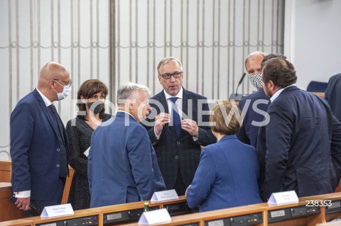  12.08.2020 WARSZAWA SENAT<br />
POSIEDZENIE SENATU<br />
N/Z BOGDAN ZDROJEWSKI MICHAL KAMINSKI GABRIELA MORAWSKA STANECKA BOGDAN BORUSEWICZ <br />
 