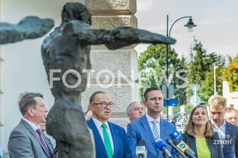  16.08.2020 RZESZOW <br />
KONFERENCJA PRASOWA PREZESA PSL W RZESZOWIE<br />
N/Z ZBIGNIEW MICAL WLADYSLAW KOSINIAK KAMYSZ MIECZYSLAW KASPRZAK MAGDALENA SOBKOWIAK<br />
 