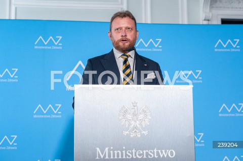  18.08.2020 WARSZAWA<br />
KONFERENCJA MINISTRA ZDROWIA<br />
DYMISJA<br />
N/Z LUKASZ SZUMOWSKI<br />
 