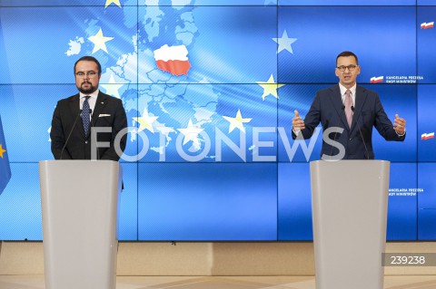  19.08.2020 WARSZAWA KPRM<br />
KONFERENCJA PREMIERA PO ZAKONCZENIU SZCZYTU UNII EUROPEJSKIEJ<br />
N/Z PREMIER MATEUSZ MORAWIECKI PAWEL JABLONSKI<br />
 