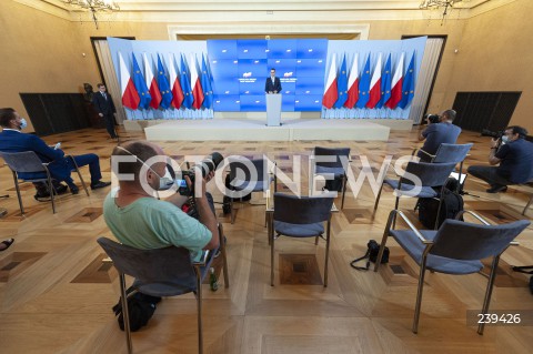  20.08.2020 WARSZAWA KPRM<br />
KONFERENCJA PREZESA RADY MINISTROW<br />
OGLOSZENIE NOWYCH MINISTROW<br />
N/Z PREMIER MATEUSZ MORAWIECKI DZIENNIKARZE FOTOREPORTERZY<br />
 