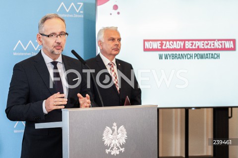  27.08.2020 WARSZAWA<br />
KONFERENCJA MINISTRA ZDROWIA<br />
N/Z ADAM NIEDZIELSKI WALDEMAR KRASKA<br />
 