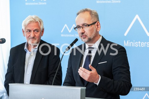  27.08.2020 WARSZAWA<br />
KONFERENCJA MINISTRA ZDROWIA<br />
N/Z ADAM NIEDZIELSKI ANDRZEJ HORBAN<br />
 