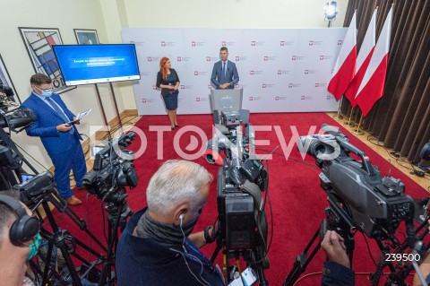  27.08.2020 WARSZAWA<br />
KONFERENCJA MINISTRA EDUKACJI<br />
N/Z DARIUSZ PIONTKOWSKI<br />
 