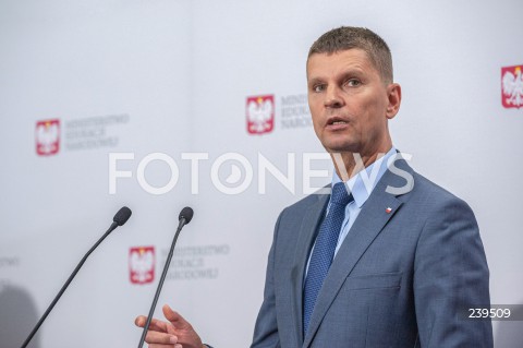  27.08.2020 WARSZAWA<br />
KONFERENCJA MINISTRA EDUKACJI<br />
N/Z DARIUSZ PIONTKOWSKI<br />
 