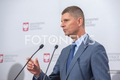  27.08.2020 WARSZAWA<br />
KONFERENCJA MINISTRA EDUKACJI<br />
N/Z DARIUSZ PIONTKOWSKI<br />
 