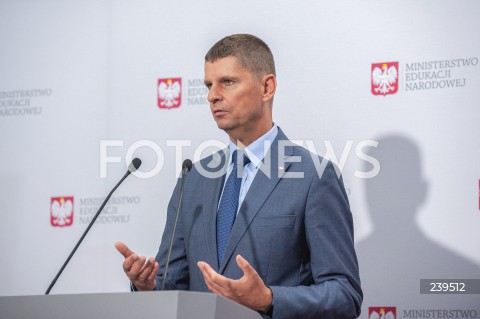  27.08.2020 WARSZAWA<br />
KONFERENCJA MINISTRA EDUKACJI<br />
N/Z DARIUSZ PIONTKOWSKI<br />
 