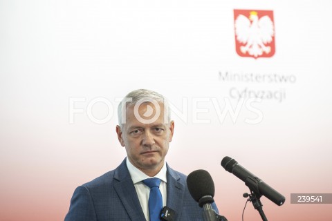  28.08.2020 WARSZAWA NASK<br />
KONFERENCJA MINISTRA CYFRYZACJI W NASK<br />
N/Z MAREK ZAGORSKI<br />
 