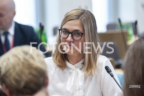  02.09.2020 WARSZAWA SEJM<br />
POSIEDZENIE KOMISJI MSWIA NA TEMAT ZATRZYMANIA MARGOT<br />
N/Z MAGDALENA BIEJAT<br />
 