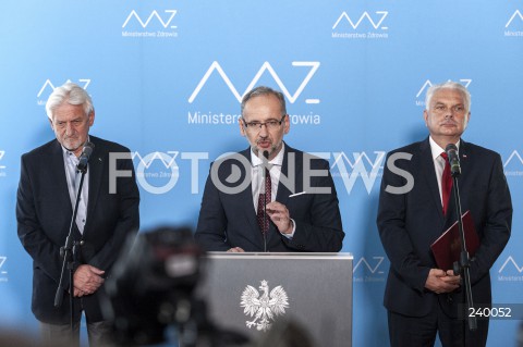  03.09.2020 WARSZAWA MZ<br />
KONFERENCJA W MINISTERSTWIE ZDROWIA<br />
N/Z ADAM NIEDZIELSKI WALDEMAR KRASKA ANDRZEJ HORBAN<br />
 