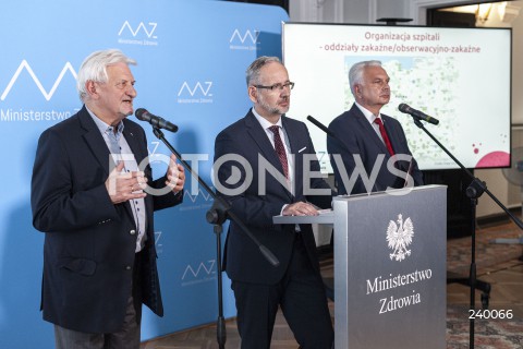  03.09.2020 WARSZAWA MZ<br />
KONFERENCJA W MINISTERSTWIE ZDROWIA<br />
N/Z ADAM NIEDZIELSKI WALDEMAR KRASKA ANDRZEJ HORBAN<br />
 