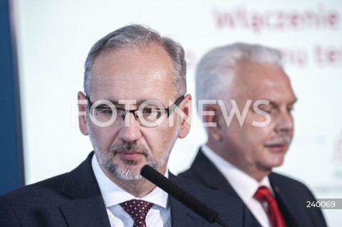  03.09.2020 WARSZAWA MZ<br />
KONFERENCJA W MINISTERSTWIE ZDROWIA<br />
N/Z ADAM NIEDZIELSKI WALDEMAR KRASKA<br />
 