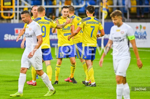  04.09.2020 GDYNIA<br />
PILKA NOZNA - FORTUNA 1. LIGA SEZON 2020/2021<br />
MECZ ARKA GDYNIA - PUSZCZA NIEPOLOMICE<br />
N/Z MACIEJ JANKOWSKI RADOSC BRAMKA GOL NA 2:1 JULIUSZ LETNIOWSKI<br />
 