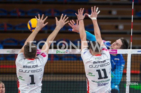  17.11.2020 RZESZOW <br />
SIATKOWKA MEZCZYZN <br />
PLUSLIGA SEZON 2020/2021 <br />
PLUS LIGA POLISH MEN VOLLEYBALL LEAGUE <br />
MECZ ASSECO RESOVIA - SLEPSK MALOW SUWALKI <br />
N/Z MARCIN WALINSKI <br />
 