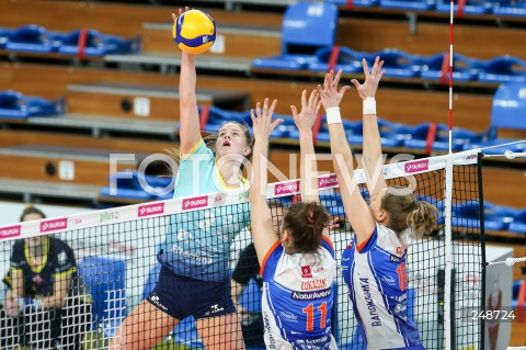  15.01.2021 RZESZOW <br />
SIATKOWKA <br />
LIGA SIATKOWKI KOBIET LSK 2020/2021 <br />
POLISH WOMEN VOLLEYBALL LEAGUE <br />
MECZ DEVELOPRES SKYRES RZESZOW - E.LECLERC RADOMKA RADOM <br />
N/Z KIERA VAN RYK <br />
 